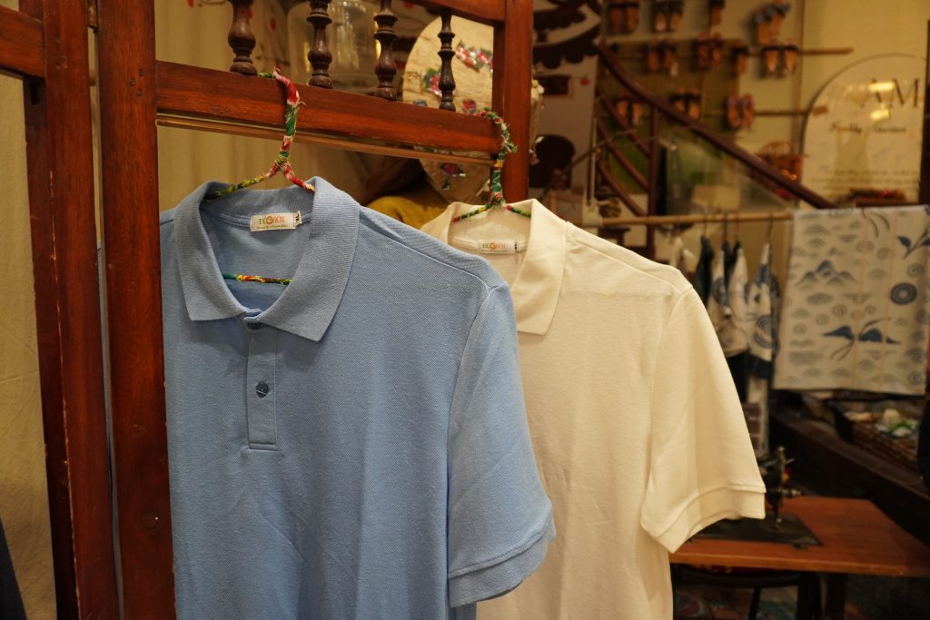 What Does a Pineapple Fiber Shirt Feel Like to Wear?